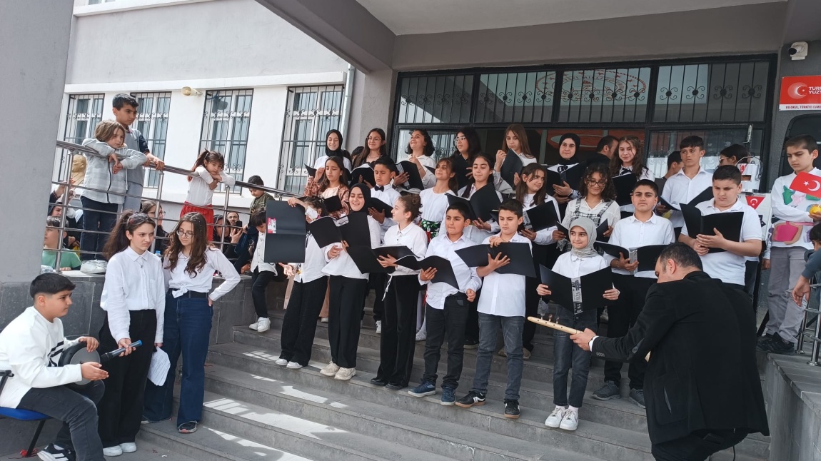 23 NİSAN ULUSAL EGEMENLİK VE ÇOCUK BAYRAMI